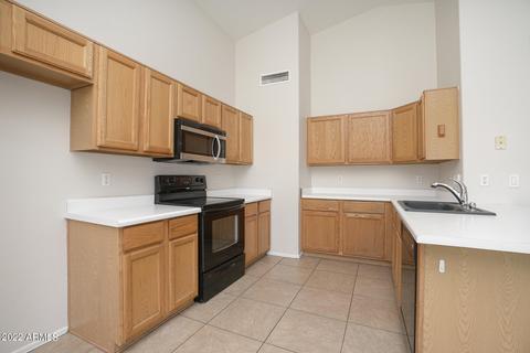 2260 E Manor Dr, Gilbert, AZ 85296 photo 7