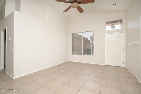 2260 E Manor Dr, Gilbert, AZ 85296 photo 5