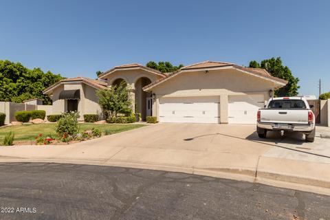 2332 E Nance Cir, Mesa, AZ 85213 photo 2