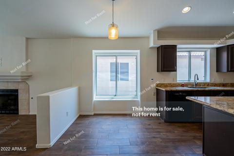 910 E Blackhawk Dr, Phoenix, AZ 85024 photo 9