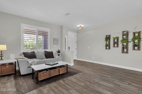 4010 E Walter Way, Phoenix, AZ 85050 photo 3