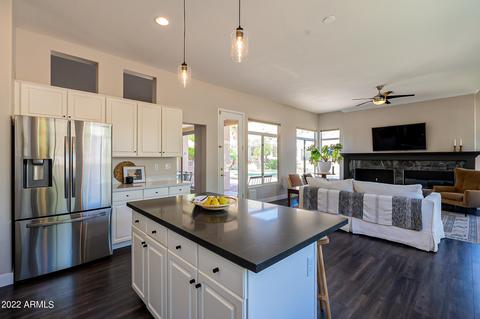 2464 E Silverwood Dr, Phoenix, AZ 85048 photo 10