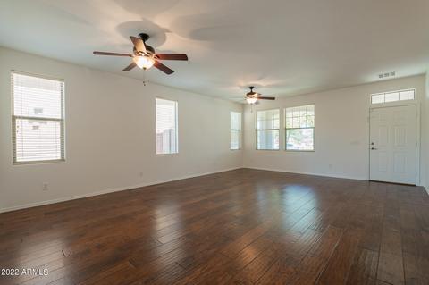 2924 S Cole Dr, Gilbert, AZ 85295 photo 9