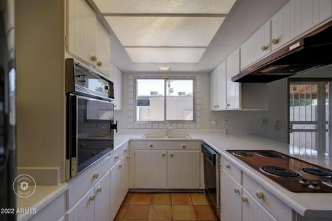 2822 E Clarendon Ave, Phoenix, AZ 85016 photo 4