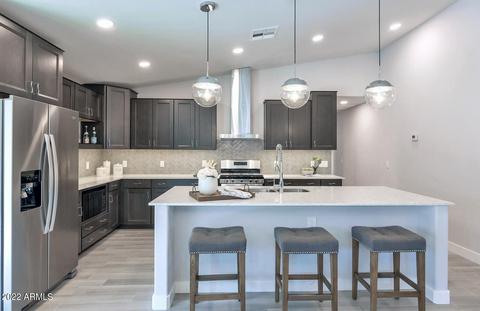 323 E Belmont Ave, Phoenix, AZ 85020 photo 2