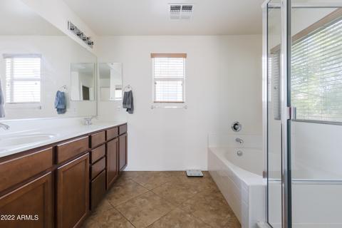 2060 S Martingale Rd, Gilbert, AZ 85295 photo 19