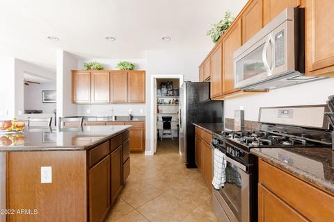 2060 S Martingale Rd, Gilbert, AZ 85295 photo 12