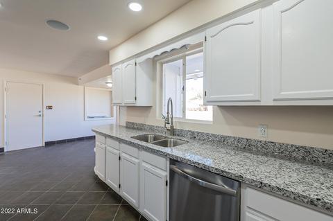 27 E Palmcroft Dr, Tempe, AZ 85282 photo 6