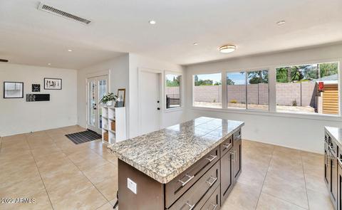 1642 E Berridge Ln, Phoenix, AZ 85016 photo 14