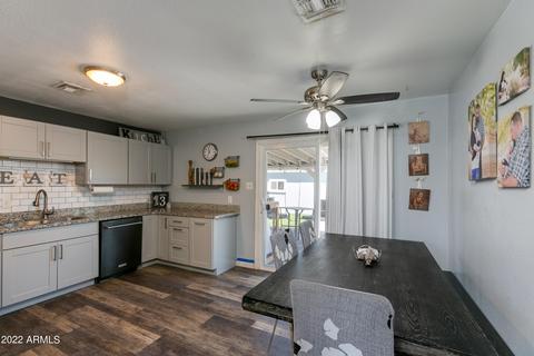 4728 E Pecan Rd, Phoenix, AZ 85040 photo 9