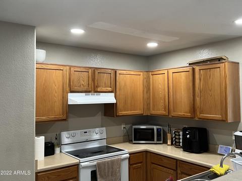 2017 S 71st Ln, Phoenix, AZ 85043 photo 6