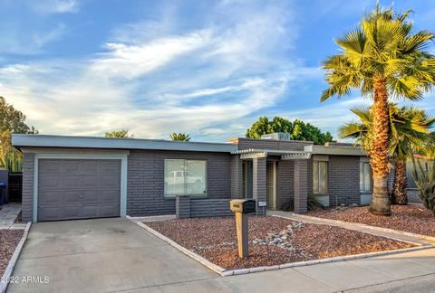 4132 E Alan Ln, Phoenix, AZ 85028 photo 10
