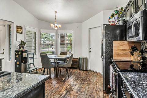 4944 E Greenway Cir, Mesa, AZ 85205 photo 9