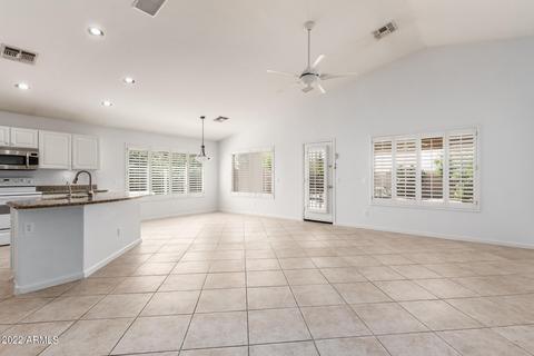 4055 E Vista Dr, Phoenix, AZ 85032 photo 3