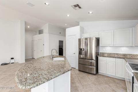 4055 E Vista Dr, Phoenix, AZ 85032 photo 5