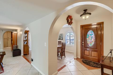 2810 E Hillery Dr, Phoenix, AZ 85032 photo 5