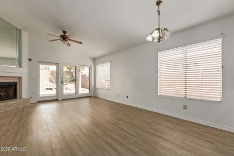 4834 E Abraham Ln, Phoenix, AZ 85054 photo 15