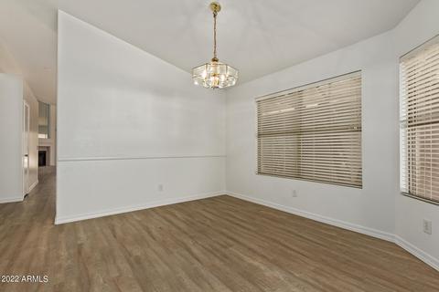 4834 E Abraham Ln, Phoenix, AZ 85054 photo 7
