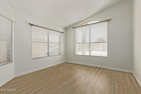 4834 E Abraham Ln, Phoenix, AZ 85054 photo 5