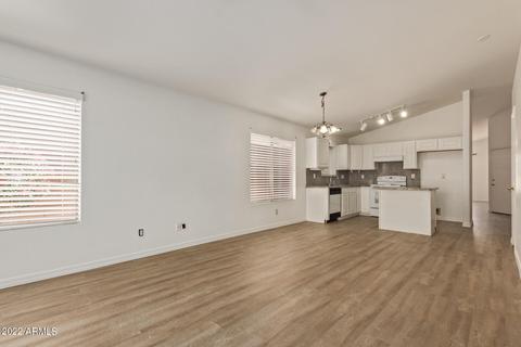4834 E Abraham Ln, Phoenix, AZ 85054 photo 13