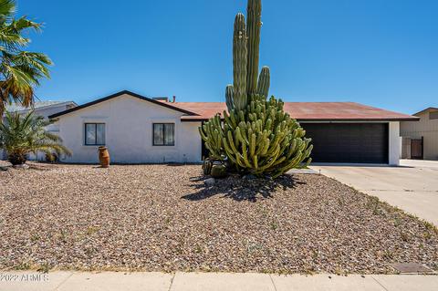 13641 N 38th Pl, Phoenix, AZ 85032 photo 1