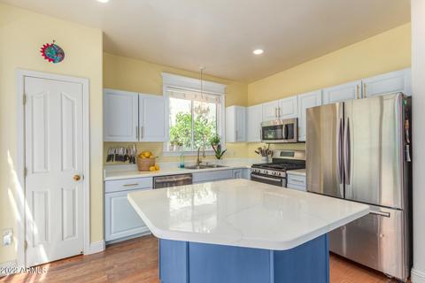 4025 E Gail Ct, Gilbert, AZ 85296 photo 9