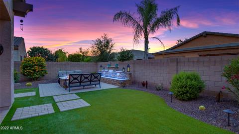 872 E Parkview Dr, Gilbert, AZ 85295 photo 17