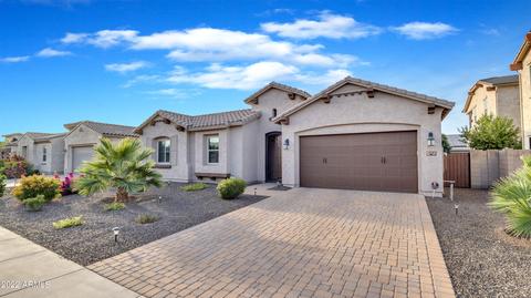 872 E Parkview Dr, Gilbert, AZ 85295 photo 2