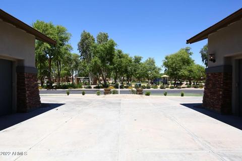 287 E Hampton Ln, Gilbert, AZ 85295 photo 8