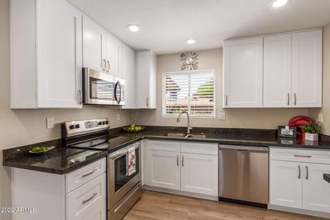5527 E Dodge St, Mesa, AZ 85205 photo 9