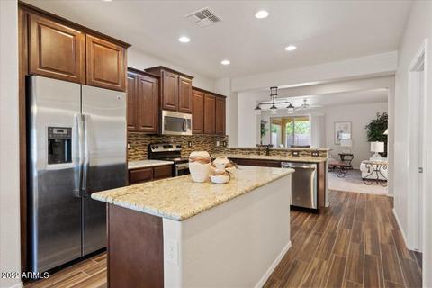 4423 E Angela Dr, Phoenix, AZ 85032 photo 3