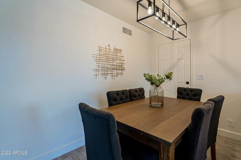 137 E Juniper St, Mesa, AZ 85201 photo 7