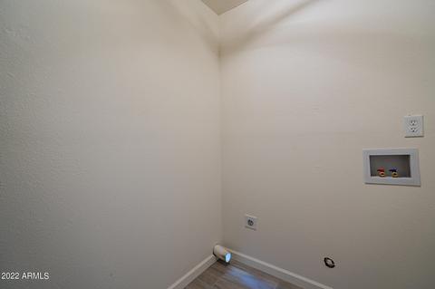 137 E Juniper St, Mesa, AZ 85201 photo 28