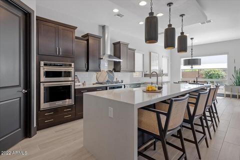2831 E Donald Dr, Phoenix, AZ 85050 photo 8