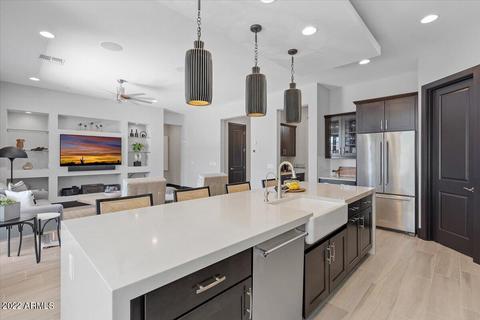 2831 E Donald Dr, Phoenix, AZ 85050 photo 12