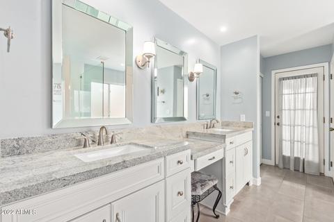 949 Encinas Ave, Gilbert, AZ 85234 photo 25