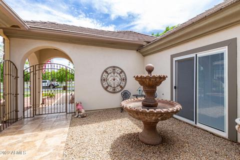 2926 E Cotton Ln, Gilbert, AZ 85234 photo 4