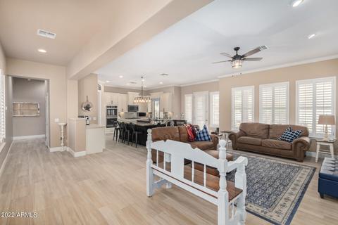 2926 E Cotton Ln, Gilbert, AZ 85234 photo 9