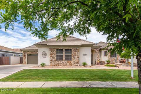 2926 E Cotton Ln, Gilbert, AZ 85234 photo 2