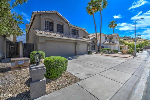 1323 E Thistle Landing Dr, Phoenix, AZ 85048 photo 2