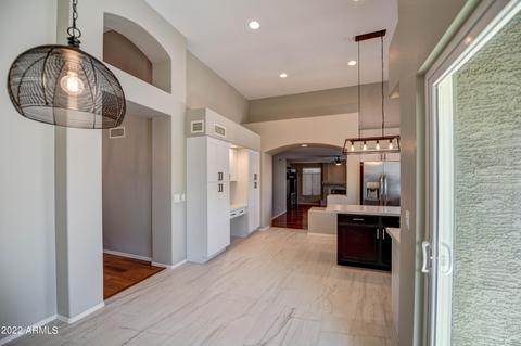 1323 E Thistle Landing Dr, Phoenix, AZ 85048 photo 14