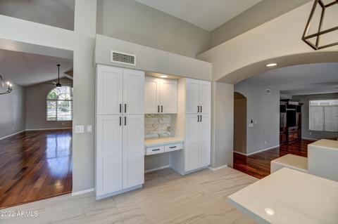 1323 E Thistle Landing Dr, Phoenix, AZ 85048 photo 12
