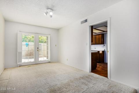 12 Echo Ln, Phoenix, AZ 85020 photo 7
