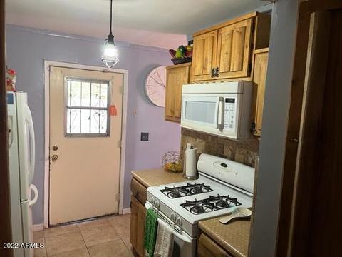 2240 E Sheraton Ln, Phoenix, AZ 85040 photo 4