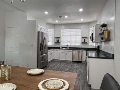 60 N Heritage Dr, Gilbert, AZ 85234 photo 9