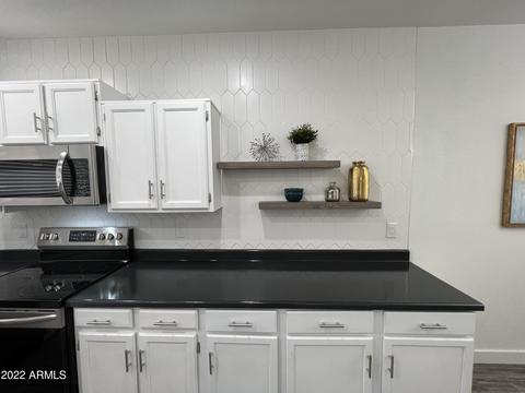 60 N Heritage Dr, Gilbert, AZ 85234 photo 3