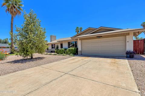 2403 E Pebble Beach Dr, Tempe, AZ 85282 photo 2