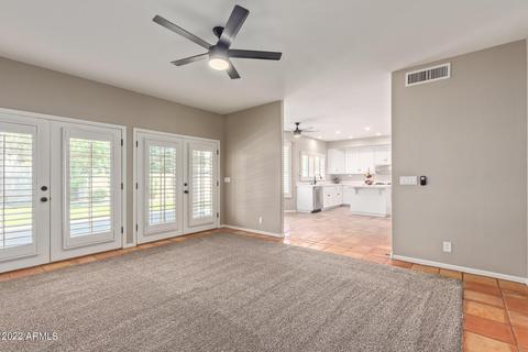 22 E Harmont Dr, Phoenix, AZ 85020 photo 8