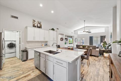 1859 E Sagebrush St, Gilbert, AZ 85296 photo 5