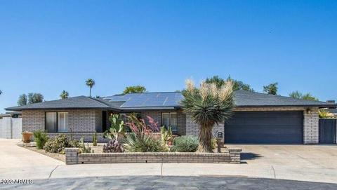 910 E Topeka Dr, Phoenix, AZ 85024 photo 1
